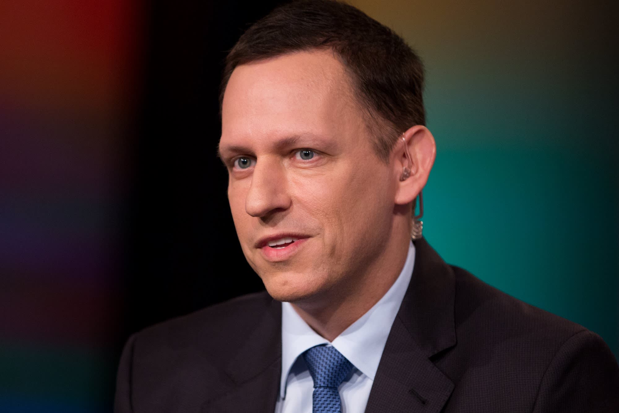 Facebook's first big investor, Peter Thiel, cashes out