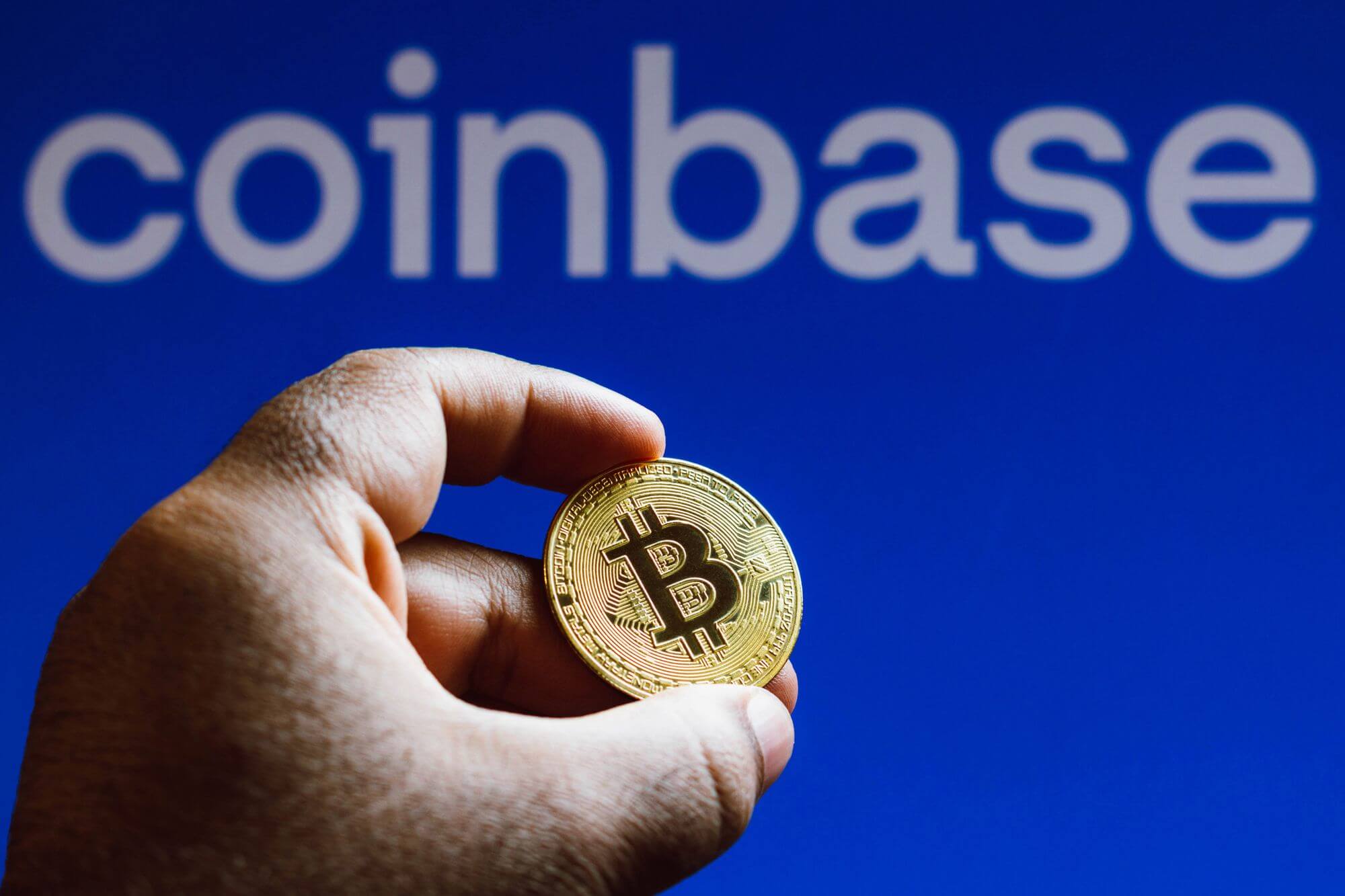 Coinbase revenues decline amidst crypto downturn