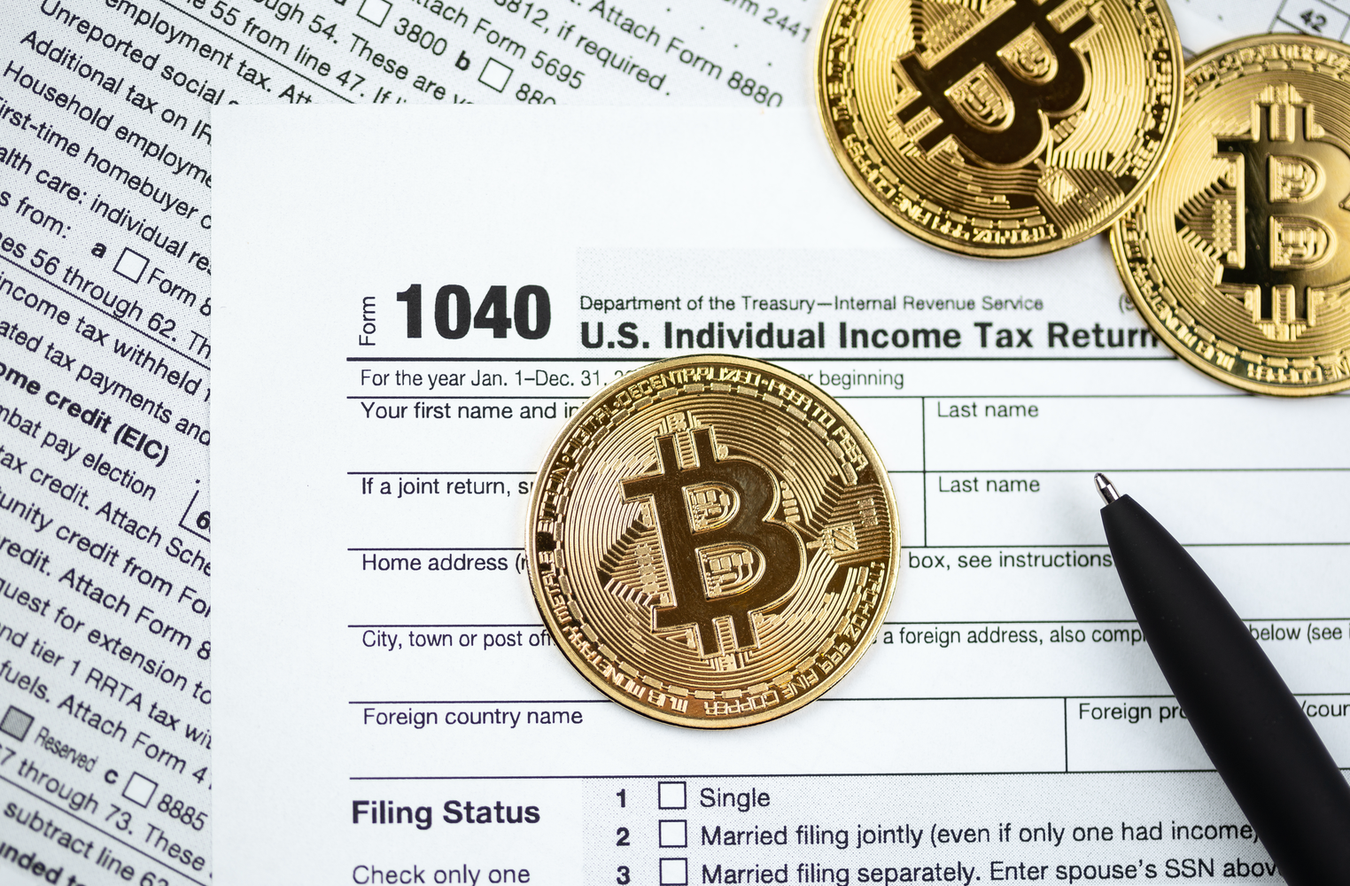 Cryptocurrency Taxes: A Guide To Tax Rules For Bitcoin, Ethereum And More | Bankrate