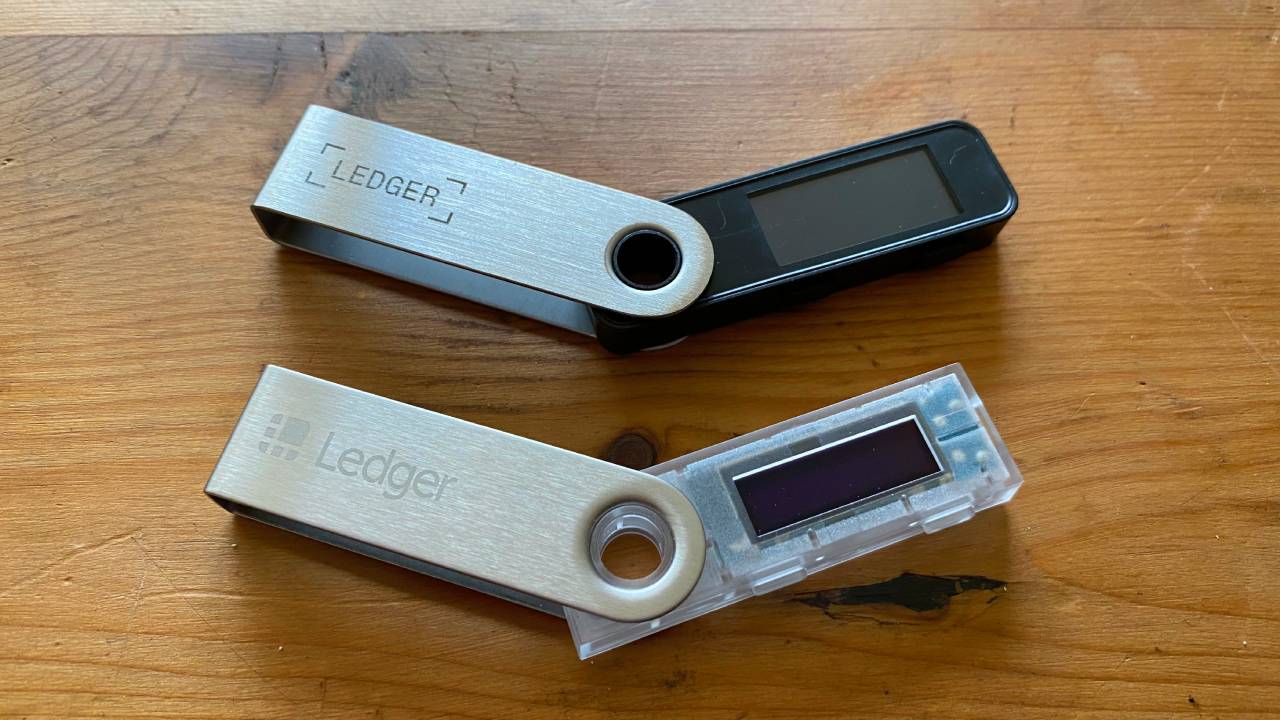 Ledger Nano S Plus Review: Pros, Cons, Price & More ()