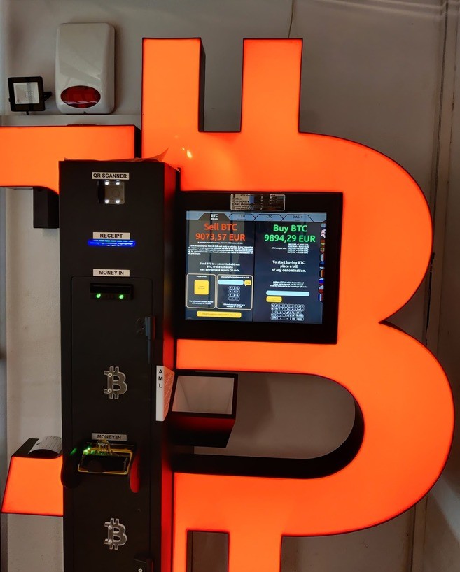 How to Buy Bitcoin at a Bitcoin ATM | BudgetCoinz Bitcoin ATM's