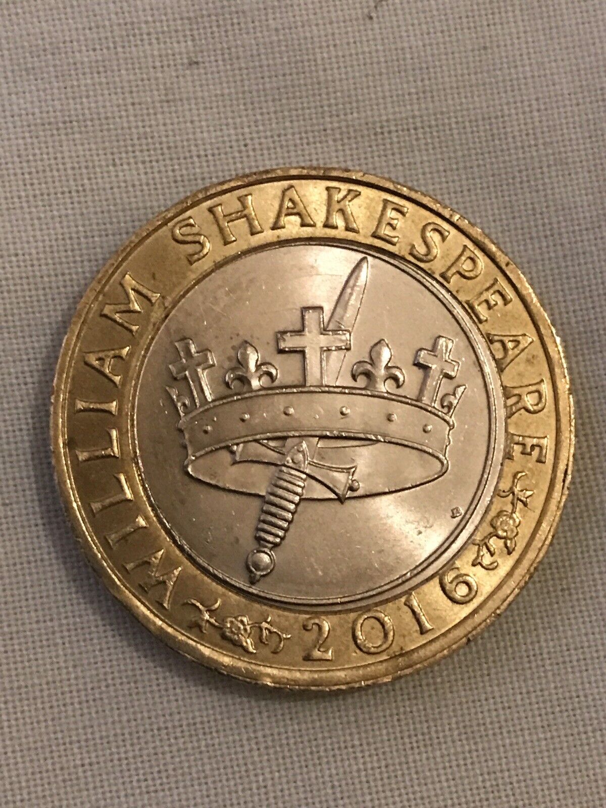 Shakespeare Histories £2 Coin - Is it rare?, what's it worth?, mint errors?