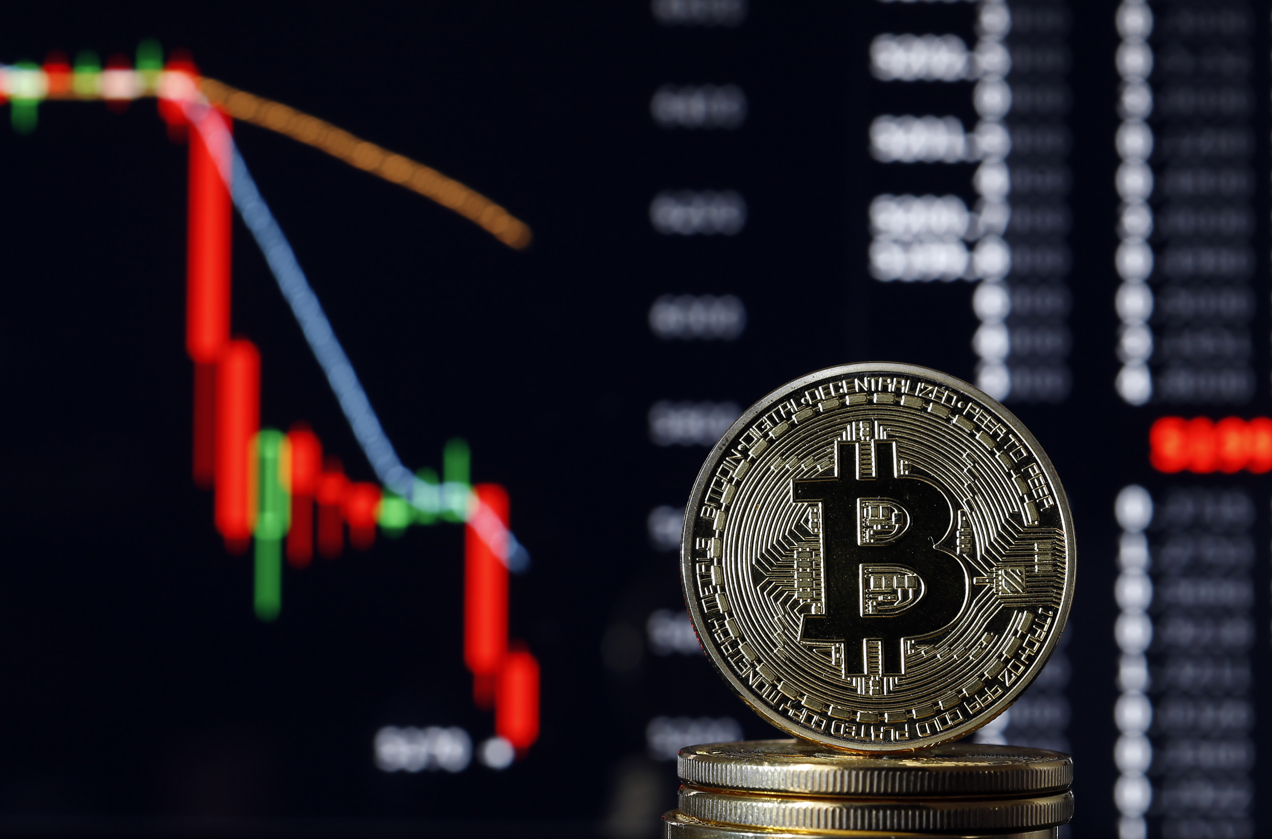 Bitcoin (BTC) Price Drops 2% on Hotter-Than-Expected CPI Inflation; ETH, SOL Outperform