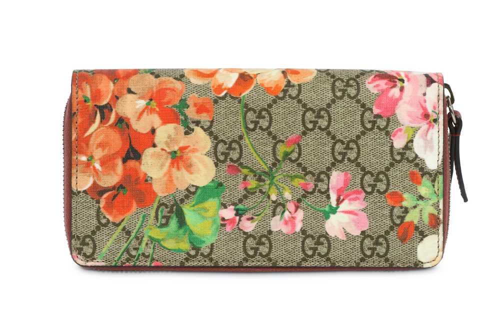 Gucci GG Supreme Blooms Zip Around Long Wallet | LAB