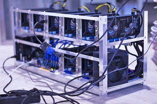 How Bitcoin Mining Works: Explanation and Examples - NerdWallet