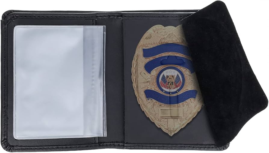 The Original Police Badge Wallet - Fits the RCMP Badge – Badge Boys