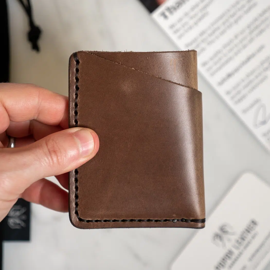 GeoGrit wallet review - minimalist EDC at its best - The Gadgeteer