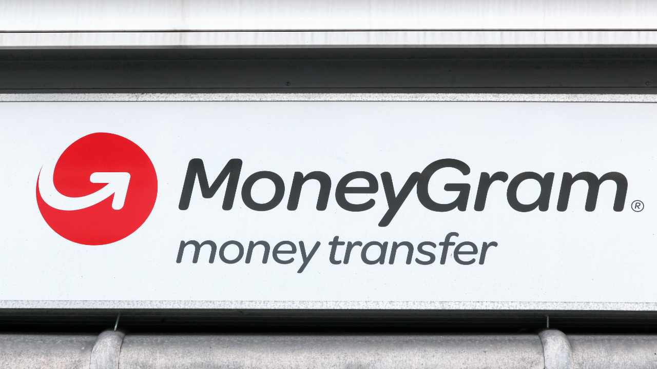 Wise vs MoneyGram: A Full Comparison [] - The Currency Shop