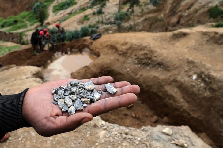 Child-Slaves Dig Coltan - ACRATH