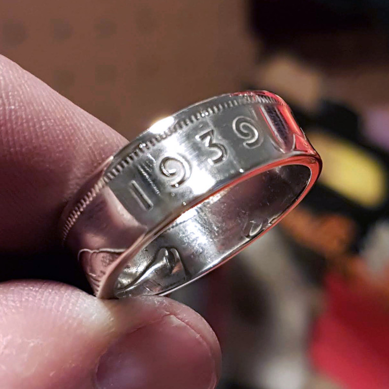 How to Make a Coin Ring From a Quarter : 8 Steps (with Pictures) - Instructables