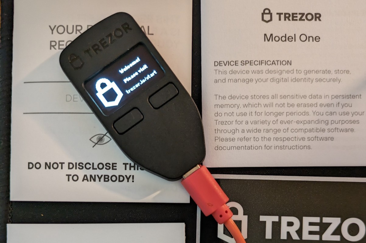 What Is Bootloader Mode Lock on Trezor | CitizenSide
