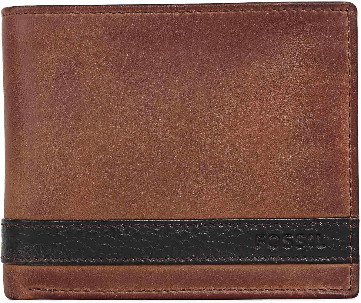 Fossil Quinn Wallet - Men's Bags in Brown | Buckle