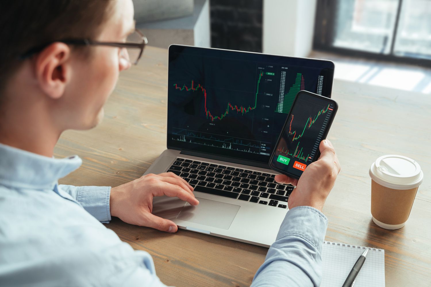 Tools you need to become a professional cryptocurrency trader