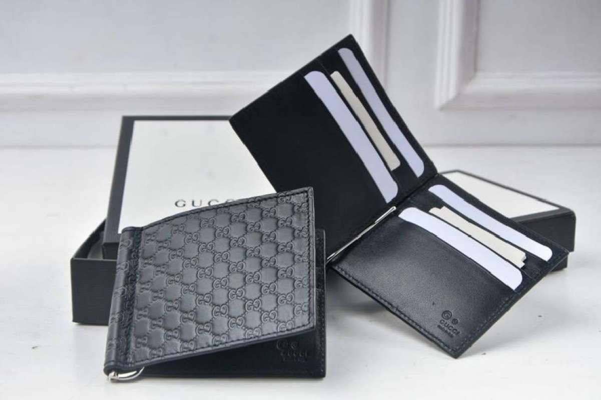 Gucci Logo Money Clip Wallet Leather Compact Black 