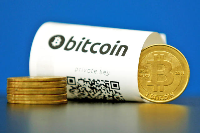 Bitcoin Vs. Gold: Which Is The Better Inflation Hedge? | Bankrate