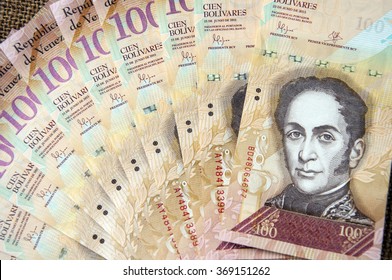 Venezuela's bolivar weakens against the U.S. dollar as inflation rages | Reuters