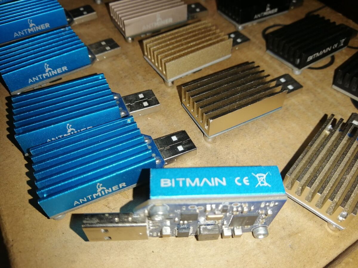 Bitmain AntMiner U2 USB ASIC Miner V | Scarce City