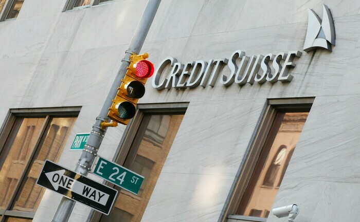 Credit Suisse looking at cutting around 5, jobs -source | Reuters