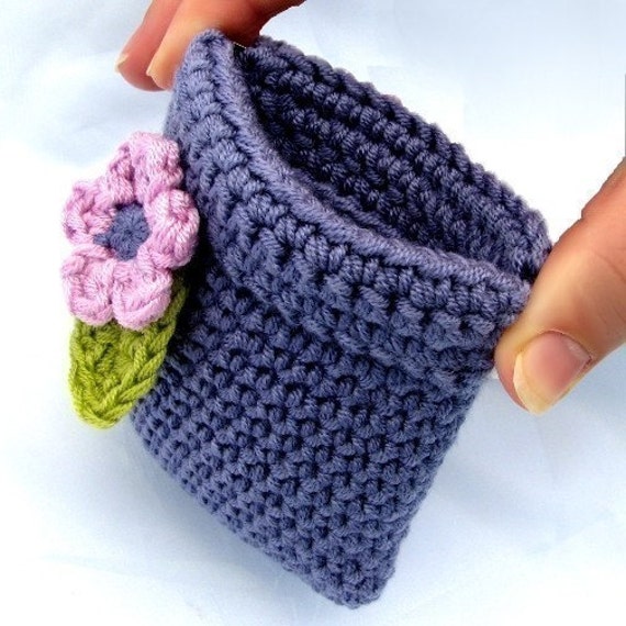 Trinity Stitch Coin Purse: Free Crochet Pattern |