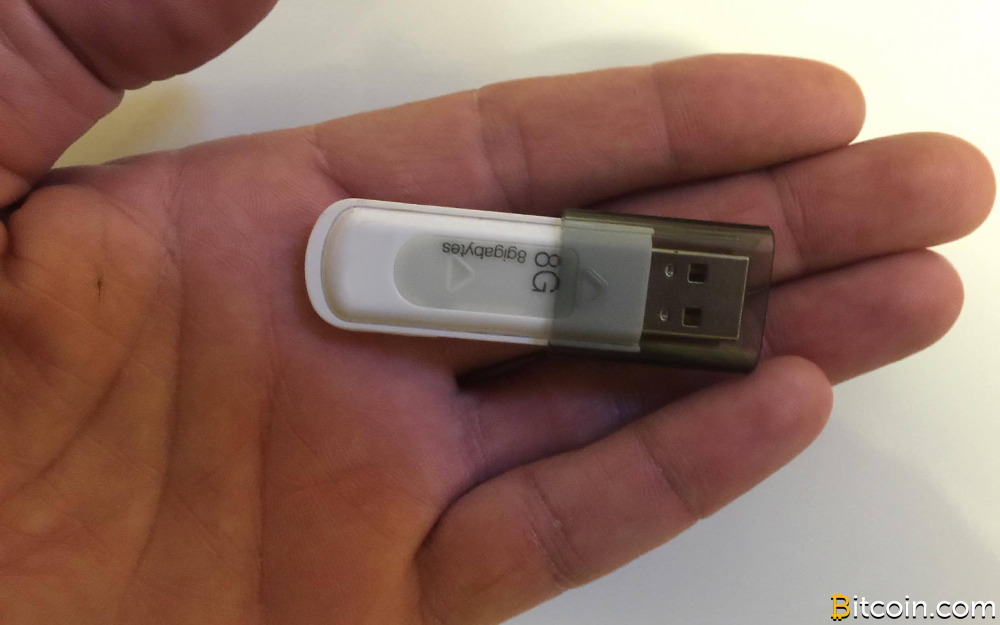 How To Put Crypto on a USB in 5 Easy Steps - helpbitcoin.fun