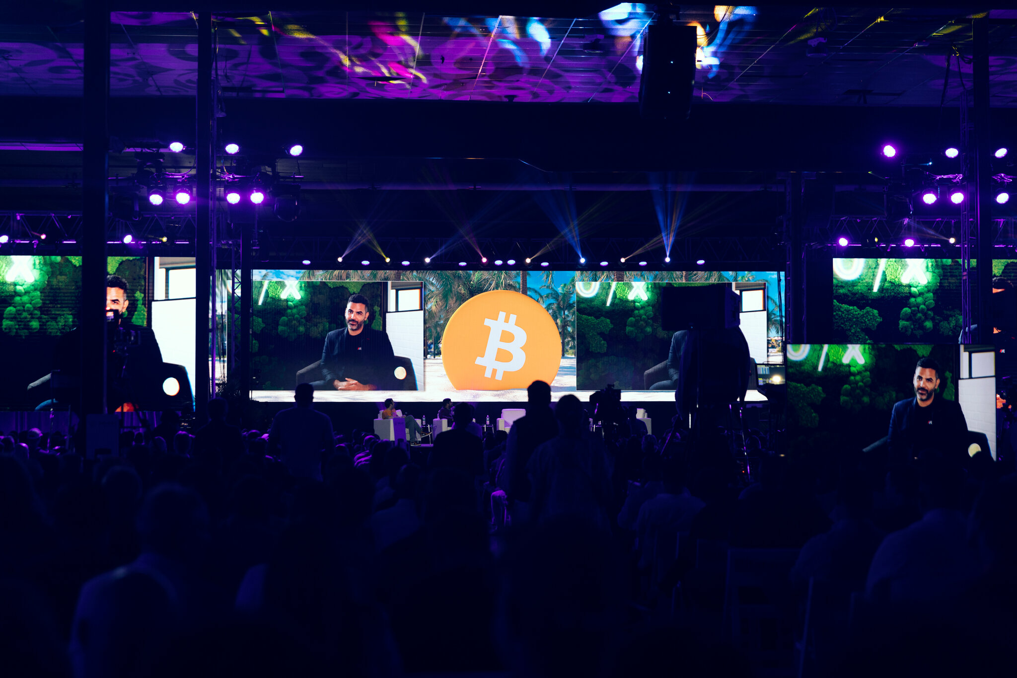 Attendance at World's Largest Bitcoin Conference Down by Half as 'Crypto Winter' Drags On