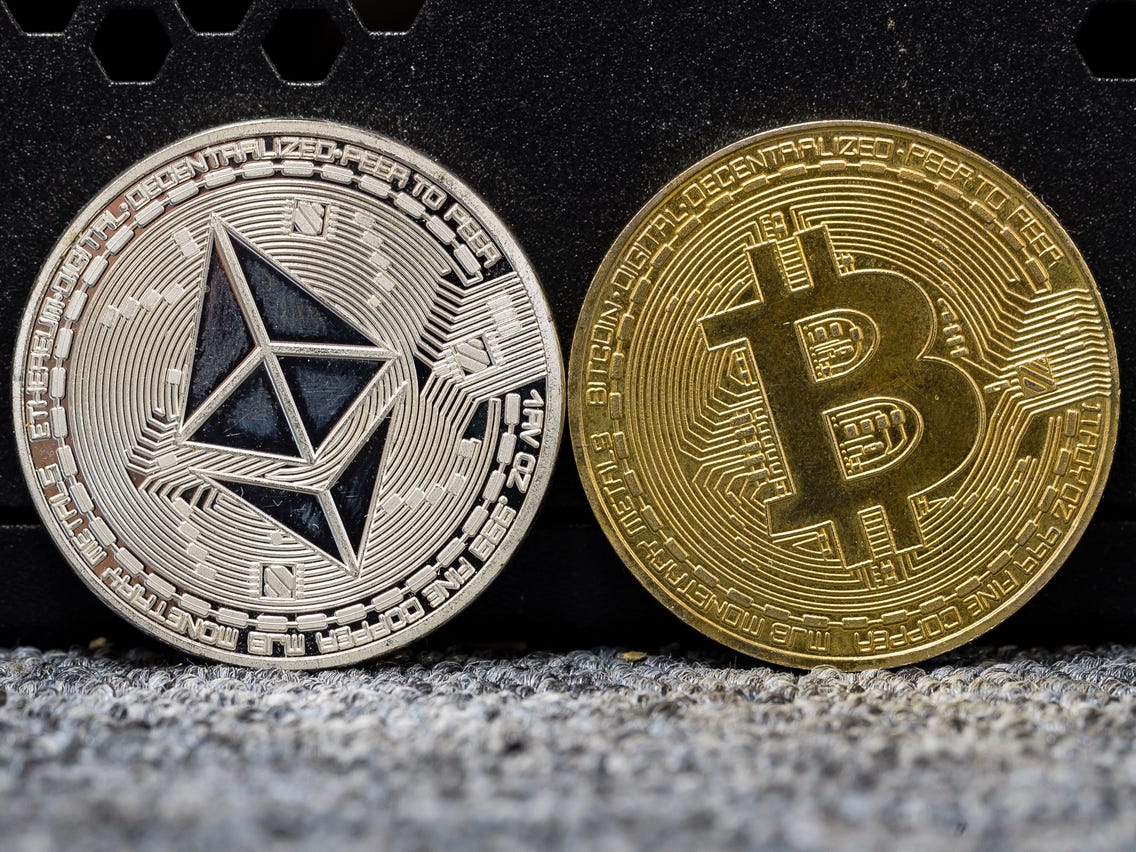 Bitcoin vs Ethereum: Which Cryptocurrency is Better? [ Edition] | Simplilearn