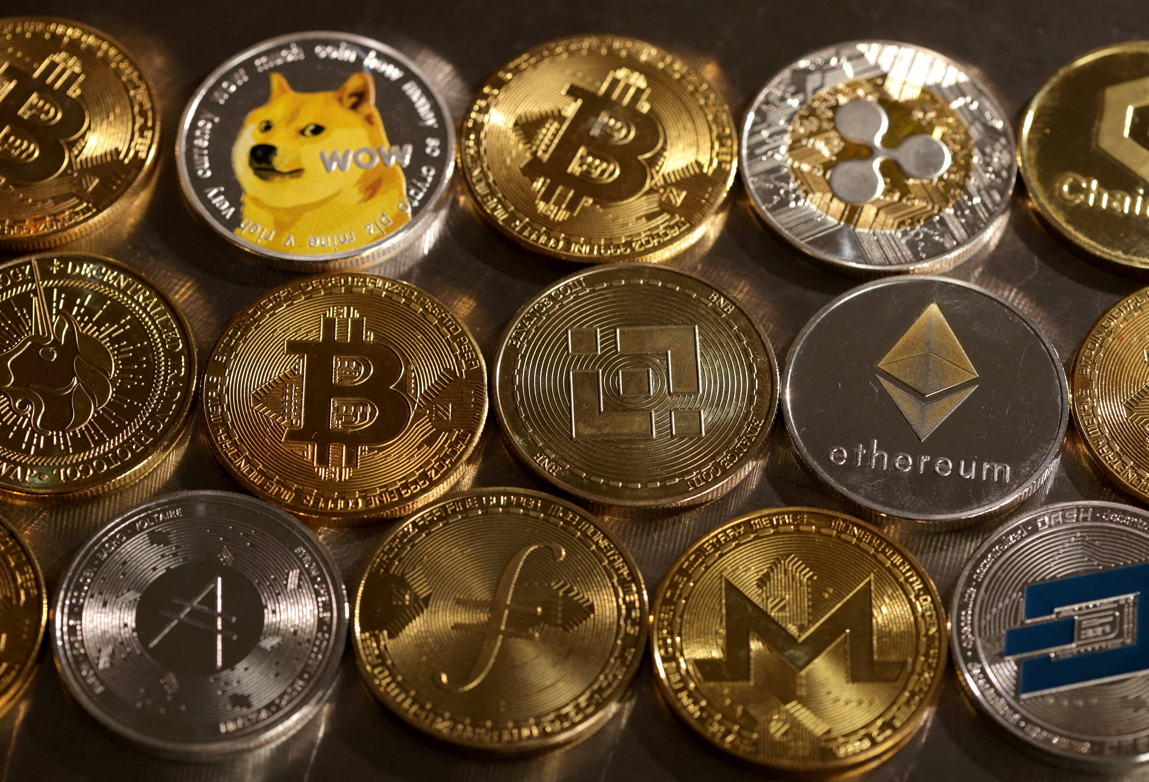 Cryptocurrency Basics: Pros, Cons and How It Works - NerdWallet